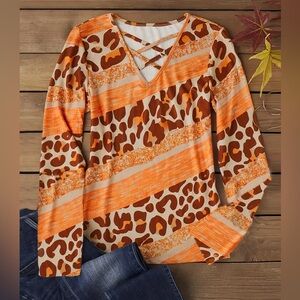 Leopard Print Criss Cross Top Ladies Size Large 🌿🆕🌿